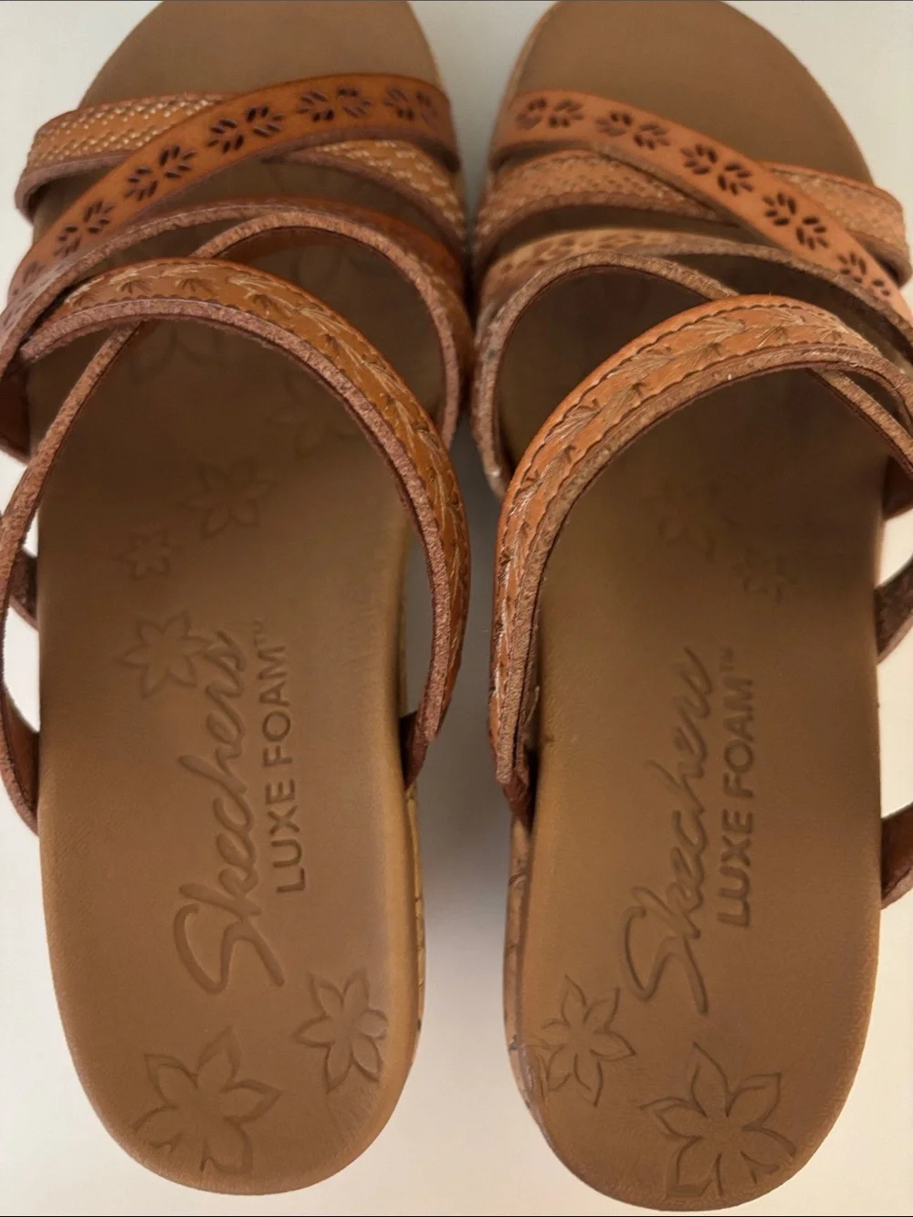Skechers Arch Fit Women’s Wedge  shoes